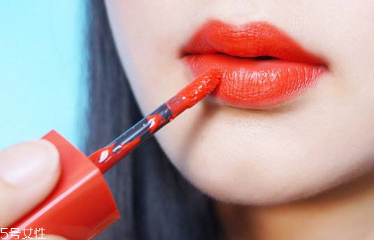 唇釉可以帶上飛機(jī)嗎？最好用的唇釉排行榜2018