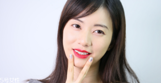 mac口紅哪個色號好看又百搭？超全試色