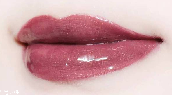 mac口紅哪個色號好看又百搭？超全試色