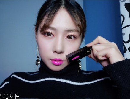 ysl圣羅蘭黑管唇釉哪個顏色好看？持久度加分