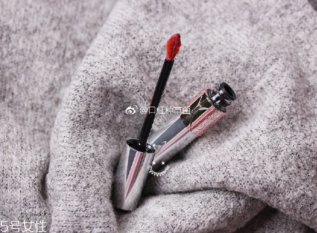 ysl圣羅蘭銀管唇釉好用嗎？蜜糖一樣水潤柔滑