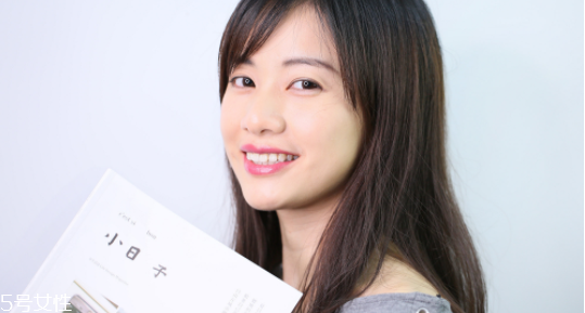 mac口紅哪個色號好看又百搭？超全試色