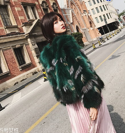 買皮草上哪個網(wǎng)站？這些網(wǎng)站都很便宜