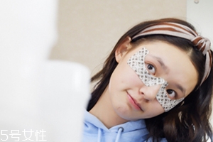 pandaw潘達(dá)眼膜真的這么好嗎？跟風(fēng)明星推薦要謹(jǐn)慎