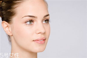 睫毛增長(zhǎng)液哪個(gè)牌子效果好？增長(zhǎng)眼睫毛的有效方法