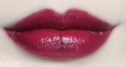 花西子是什么牌子？國貨新星品牌