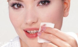 怎么自制卸妝液？自制卸妝液教程