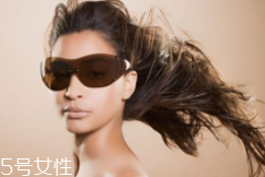 頭皮屑為什么治不好？有可能是馬拉色菌病