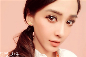 蕾絲雙眼皮貼先化妝嗎？蕾絲雙眼皮貼怎這樣用