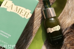 海藍之謎去皺精華用多久能見效？至少3個月