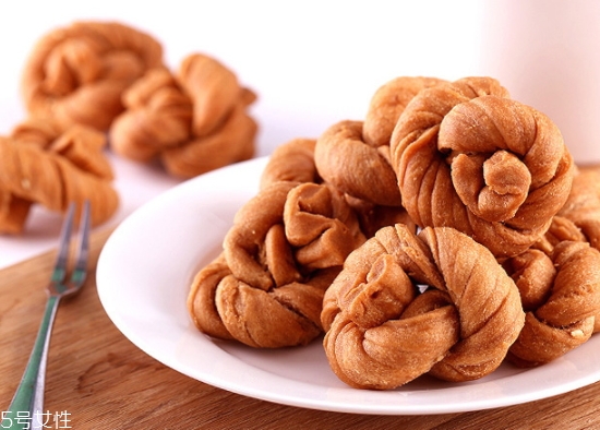 麻花的熱量高嗎？吃麻花容易長胖