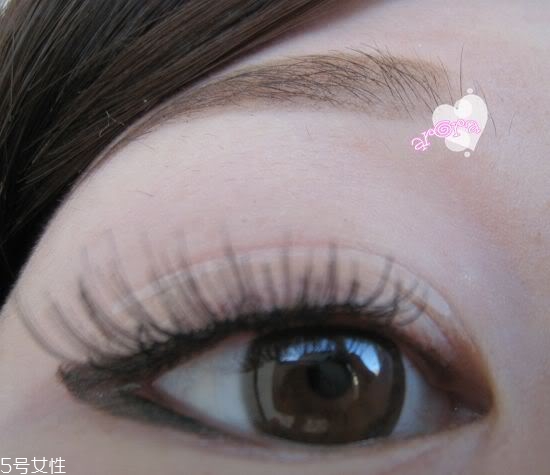 雙眼皮貼哪個牌子好？雙眼皮貼這樣貼最好看