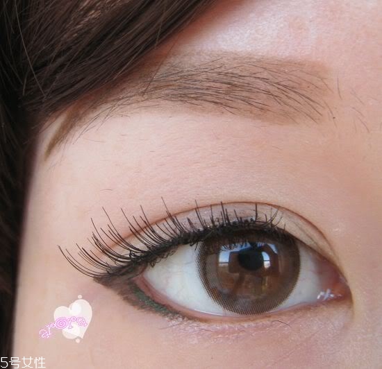 雙眼皮貼哪個牌子好？雙眼皮貼這樣貼最好看