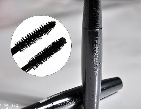 菲詩小鋪睫毛膏好用嗎？刷睫毛膏要注意這些