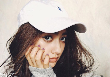 怎樣讓睫毛變長變翹？下眼線還可以畫出來