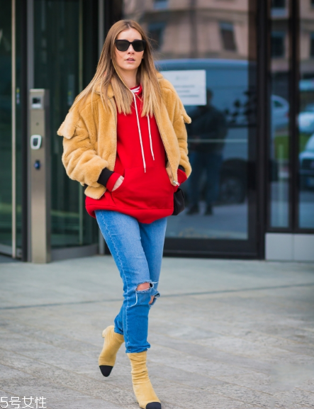 皮草搭配什么褲子好看？打造冬日新時(shí)尚