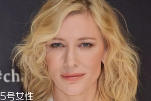 外翻卷發(fā)適合哪些人？御姐氣質(zhì)的臉