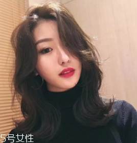 外翻卷發(fā)適合哪些人？御姐氣質(zhì)的臉