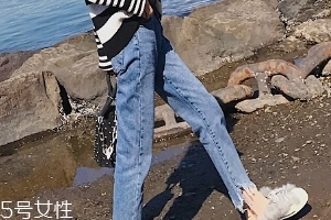 寬松牛仔褲配什么上衣？帶給你不一樣的美感