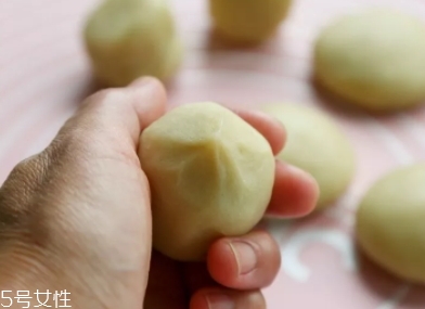 糖糕炸出來很硬怎么辦？