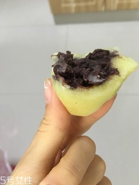 粘豆包蒸多長時間能熟？用冷水還是熱水蒸