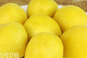 粘豆包蒸多長(zhǎng)時(shí)間能熟？用冷水還是熱水蒸