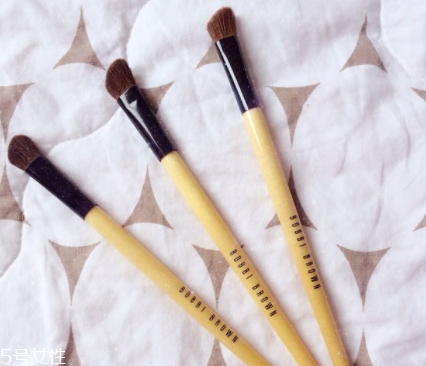 鼻影刷什么牌子好用？