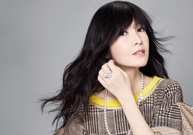 怎樣讓自己越來(lái)越年輕 凍齡女神們這樣做