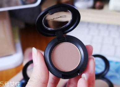 年會(huì)這樣妝，讓你氣場(chǎng)碾壓全場(chǎng)！