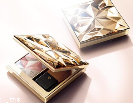 年會(huì)這樣妝，讓你氣場(chǎng)碾壓全場(chǎng)！