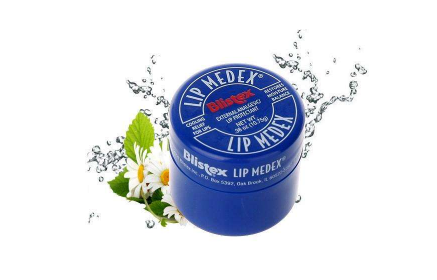 天天涂唇膏有什么好處和壞處？持久水潤(rùn)一整天