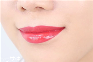 紅唇妝怎么畫(huà)最好看？復(fù)古紅唇妝的畫(huà)法