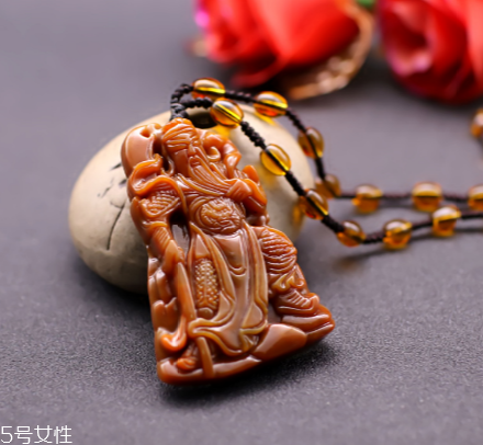 黃龍玉能碰水嗎？冷水是可以碰的