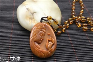 黃龍玉能碰水嗎？冷水是可以碰的