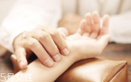 濕氣重不能吃哪些水果？西瓜香蕉不要吃