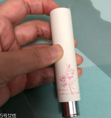 潤唇膏孕婦能用嗎？建議使用孕婦專用唇膏