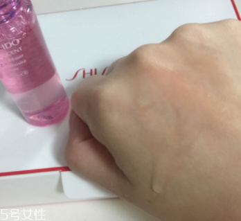 化妝誤區(qū)有哪些？11個常見的化妝誤區(qū)