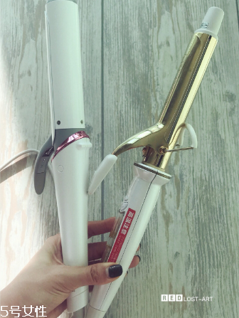 小泉成器陶瓷卷發(fā)棒好用嗎？好用的發(fā)型工具卷發(fā)棒