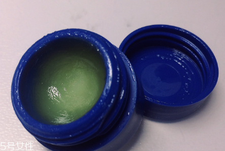 blistex小藍(lán)罐怎么看生產(chǎn)日期？blistex小藍(lán)罐不宜長(zhǎng)期使用