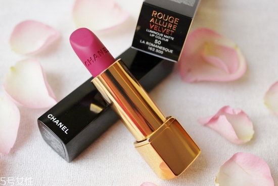 唇色深適合什么顏色口紅？多嘗試才會找到最適合自己的