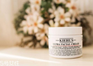 冬天護(hù)膚用霜還是乳？6款適合冬天用的護(hù)膚品推薦