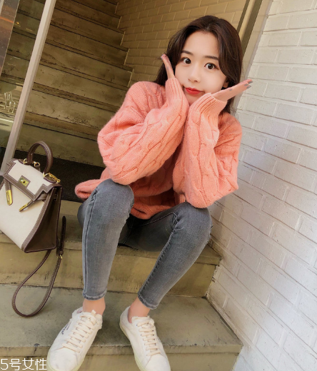 毛衣可以貼身穿嗎？質(zhì)量一定要過(guò)關(guān)