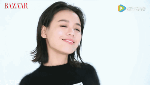 短發(fā)發(fā)尾外翻的發(fā)型怎么弄？誰弄誰美