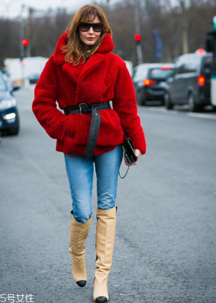 o型腿穿過膝靴好看嗎？掩飾腿型小不足