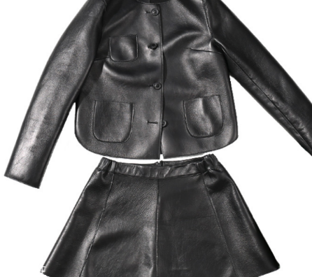 短款皮衣怎么搭配好看？酷girl的冬日選擇