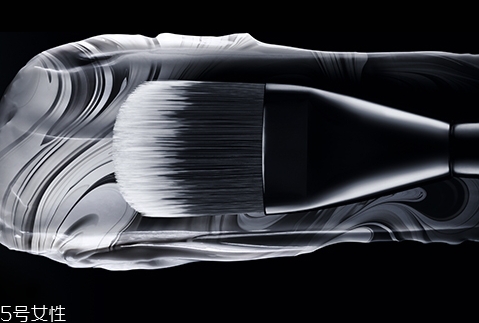 紀(jì)梵希大理石面膜要洗嗎？根據(jù)薄涂還是厚敷決定洗不洗