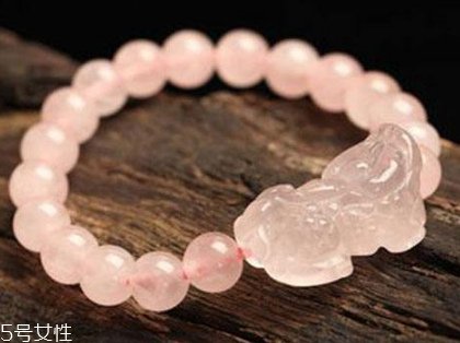 芙蓉石招桃花嗎？佩戴正確才能招桃花