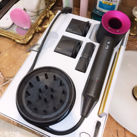 t3吹風(fēng)機(jī)2i和博朗負(fù)離子卷發(fā)棒使用測評(píng)