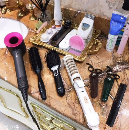 t3吹風(fēng)機(jī)2i和博朗負(fù)離子卷發(fā)棒使用測評(píng)