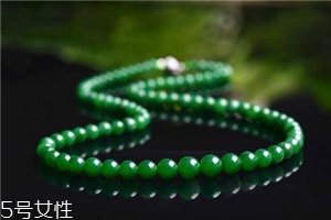 翡翠冰種和糯種哪個好？原來有這么大的區(qū)別